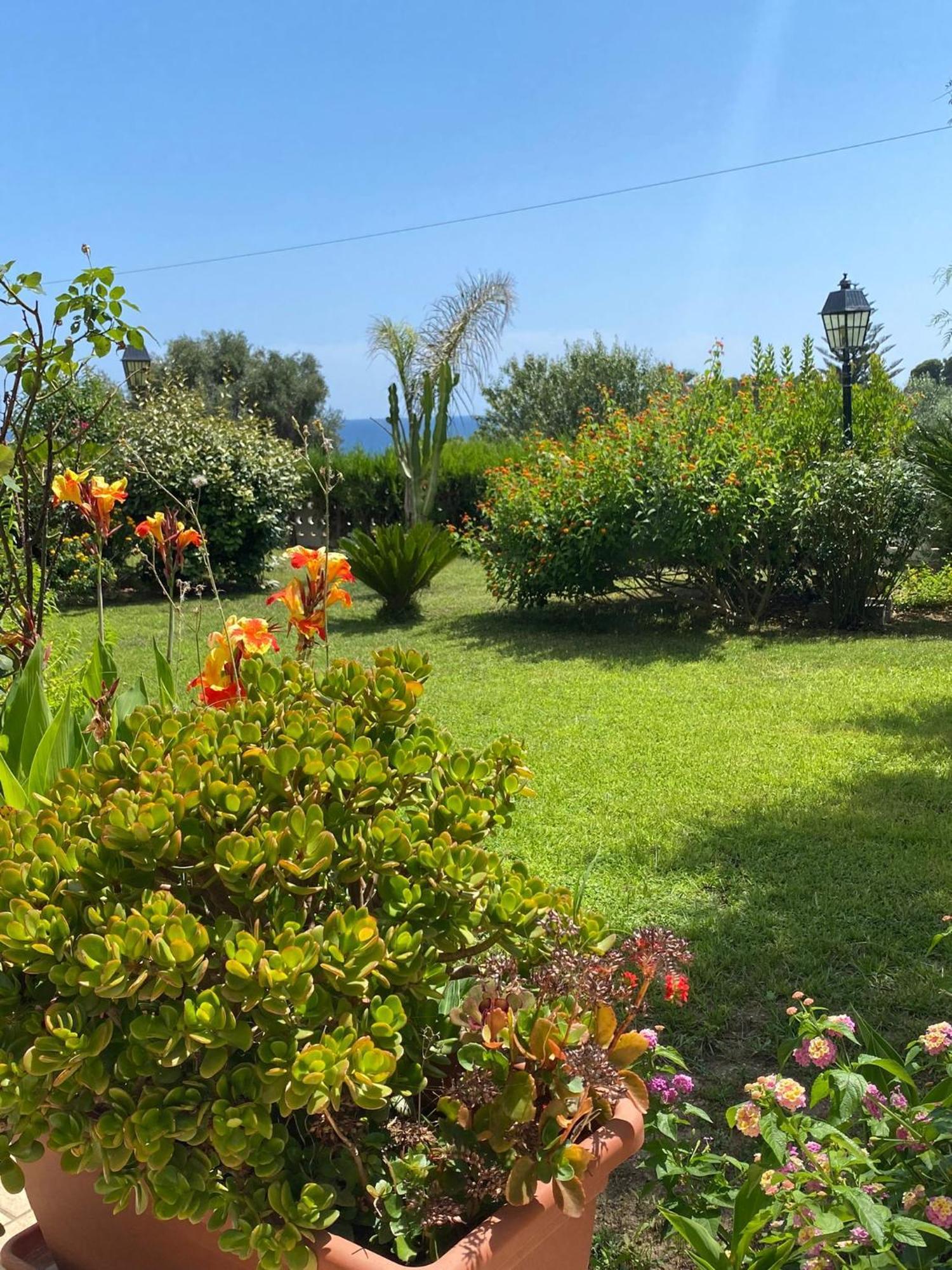 Breathtaking View Of Salento- Apartment Leporano Exterior photo